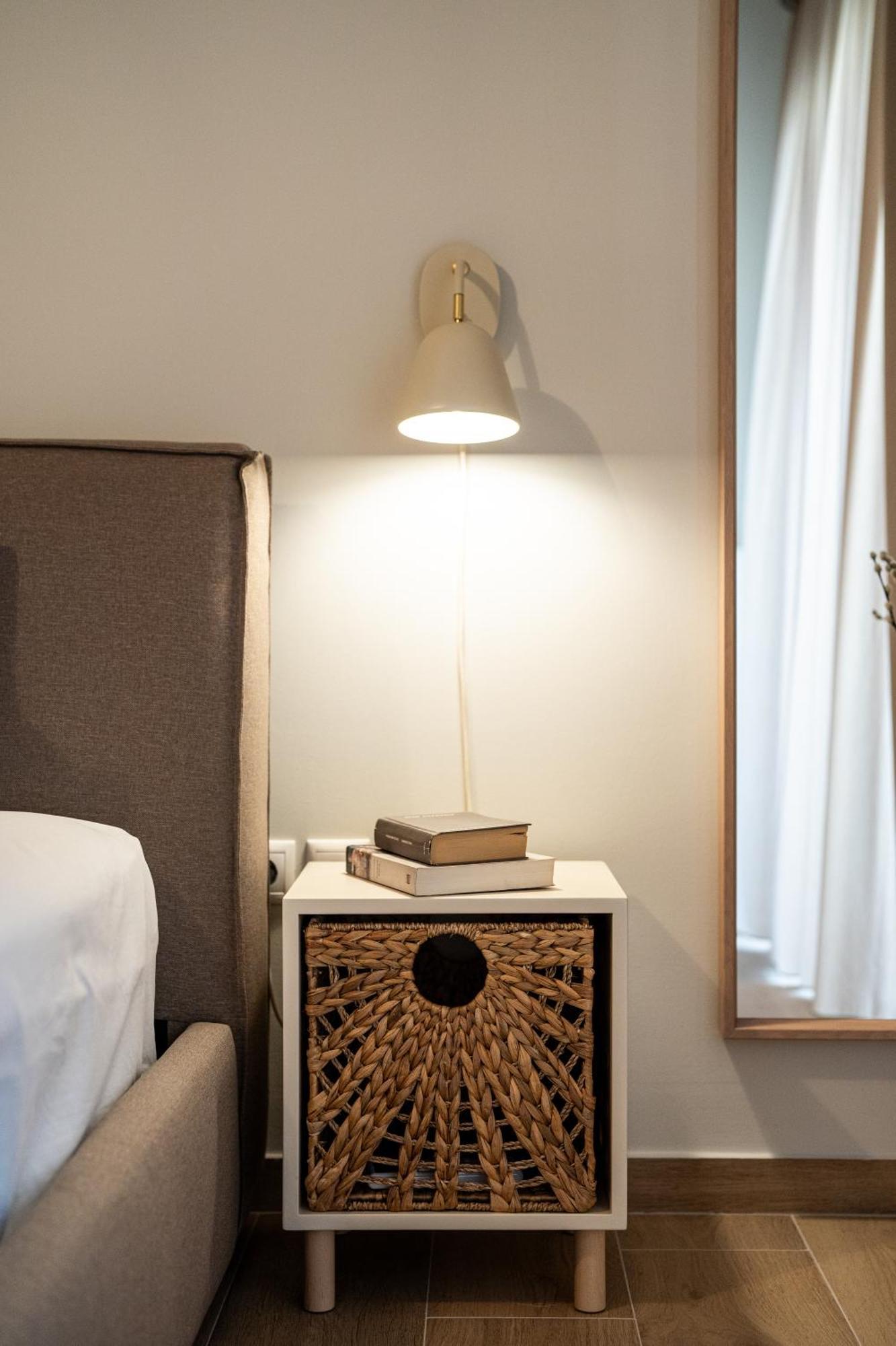 Living In Avantgarde Apartment